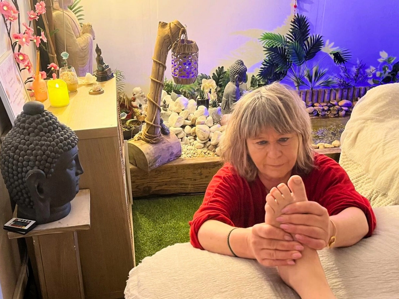 Vous portez tout ? Offrez un répit à votre corps avec la réflexologie plantaire à Hyères